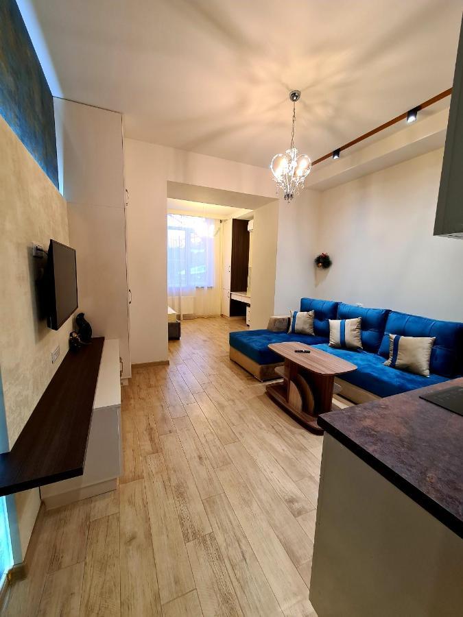 Deluxe Apartment In City Center Jerevan Exteriör bild